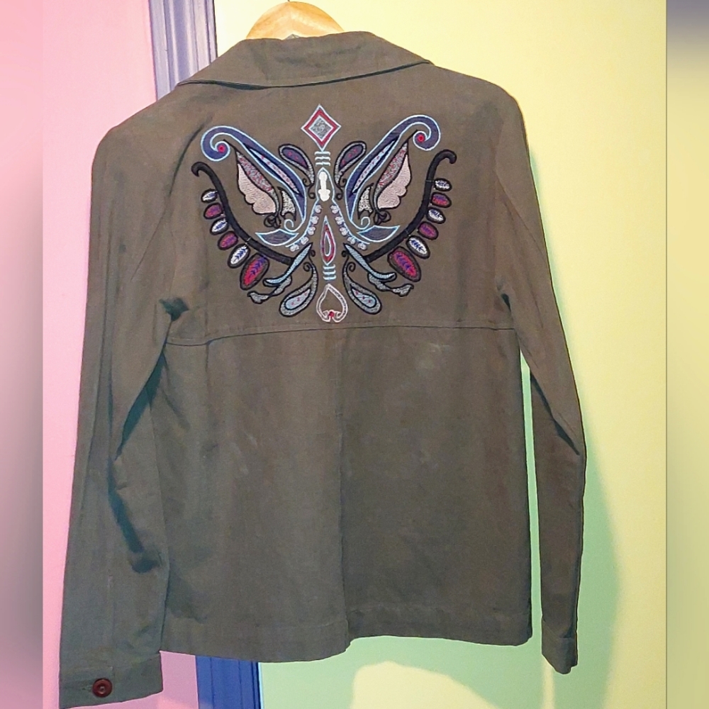 Leo & Sage Green Embroidered Cotton Jacket